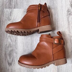 Old Navy Brown Kids Boots with Zipper and Buckle
